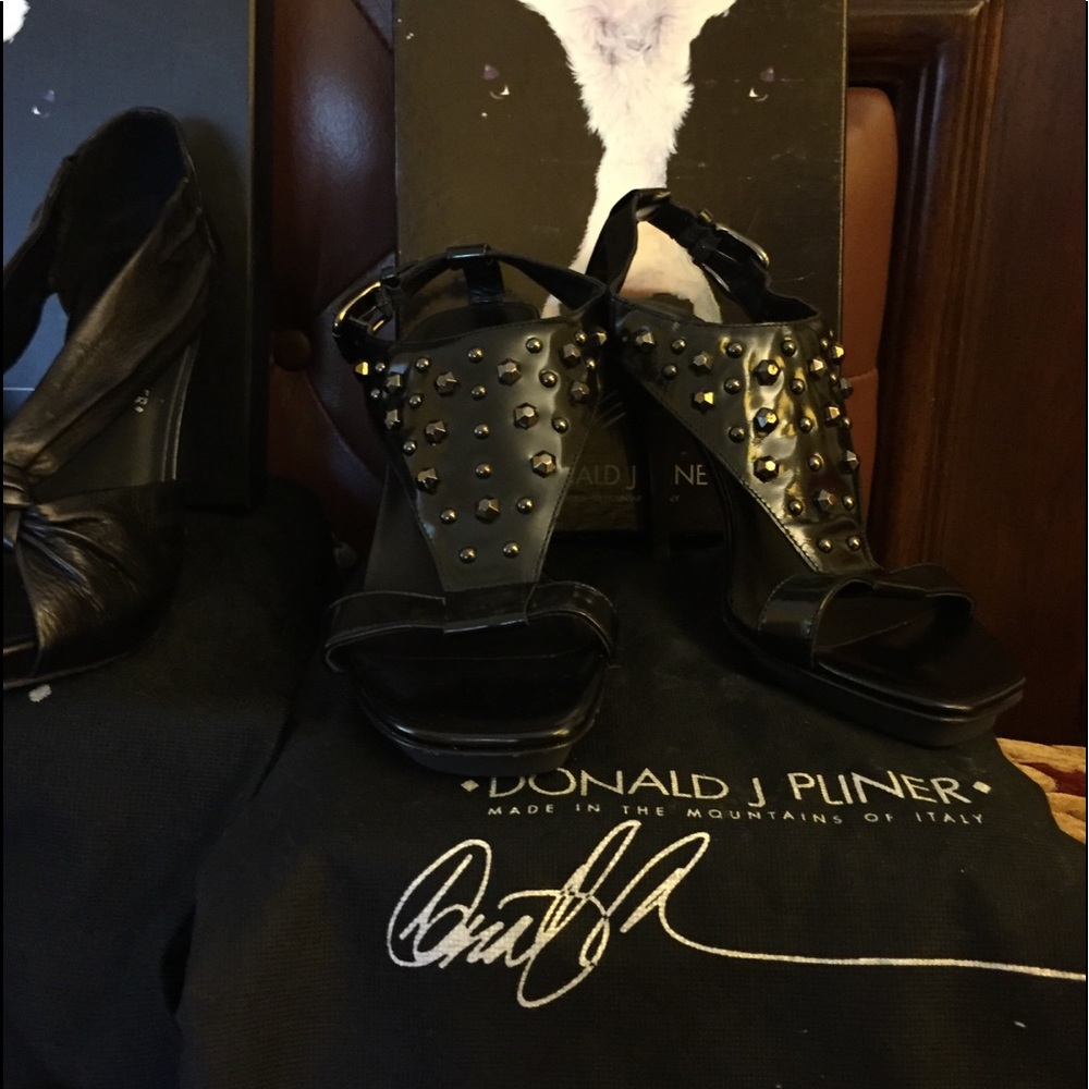 Ladies shoes
